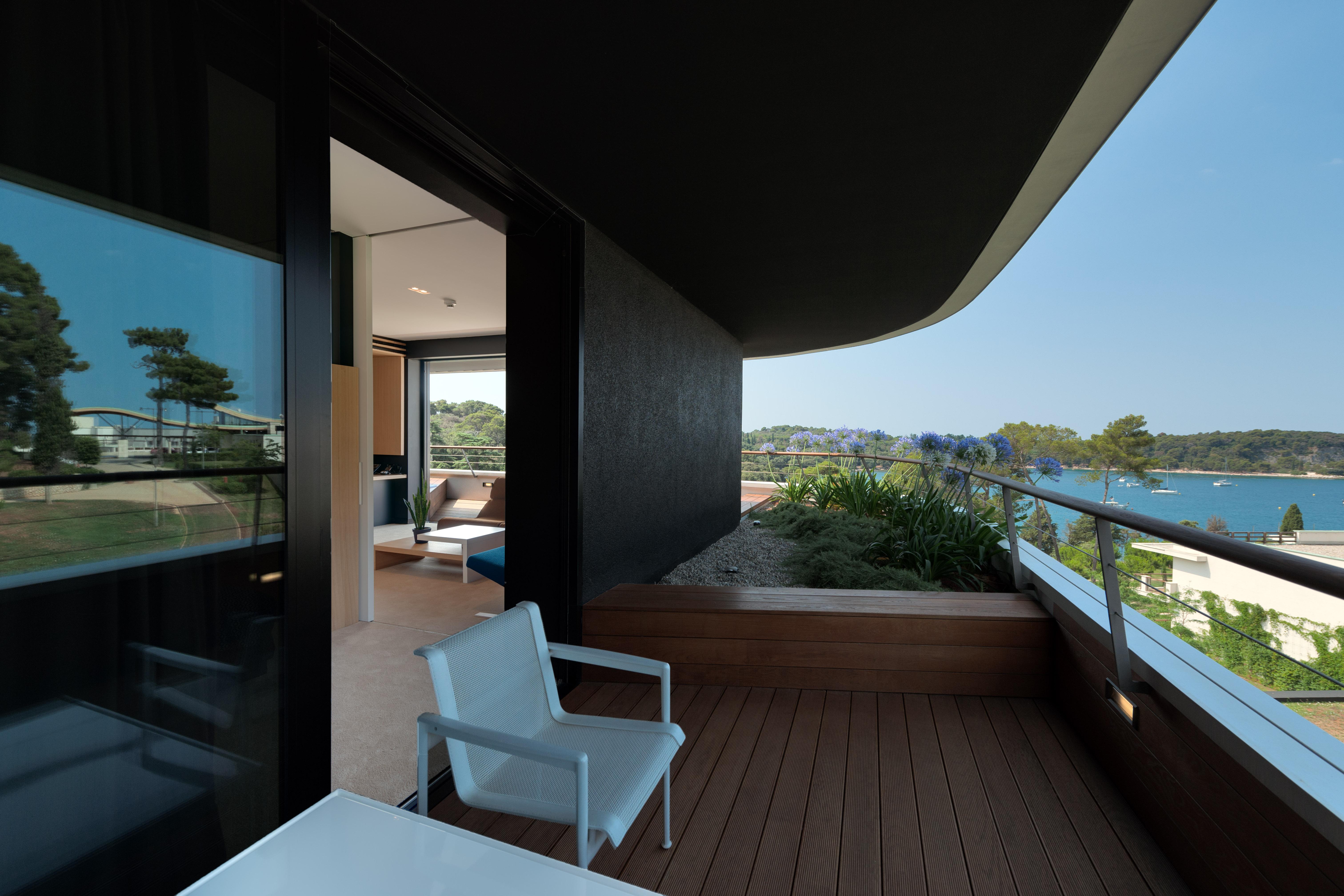 Lone Hotel By Maistra Collection Rovinj Buitenkant foto Balcony